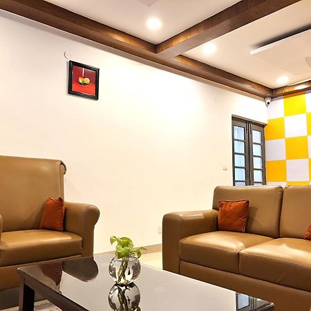 Athasri Hotel Hsr Layout Бангалор Экстерьер фото