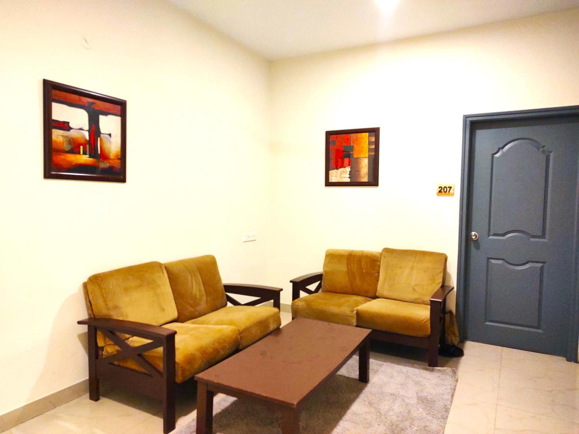 Athasri Hotel Hsr Layout Бангалор Экстерьер фото