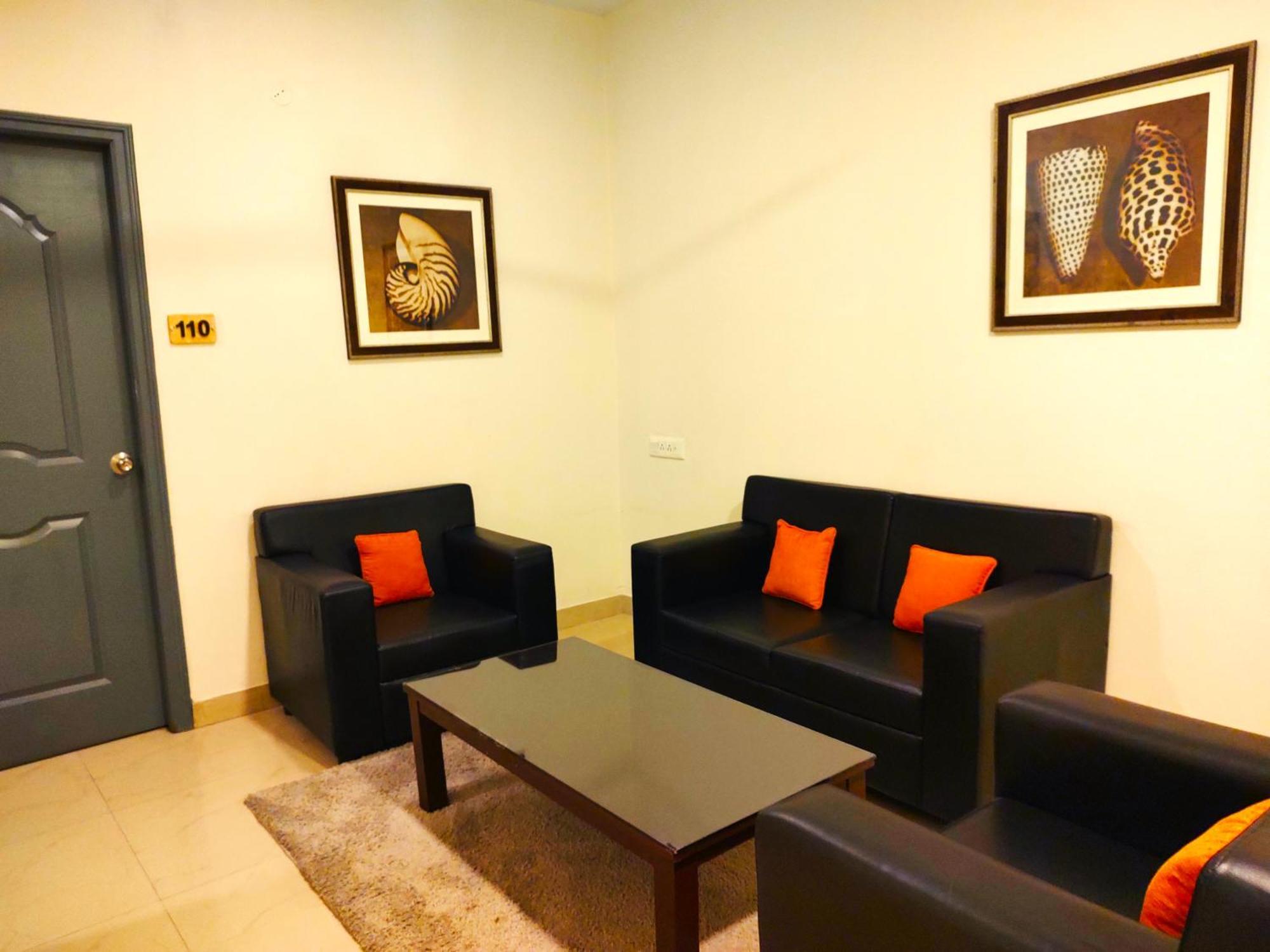 Athasri Hotel Hsr Layout Бангалор Экстерьер фото